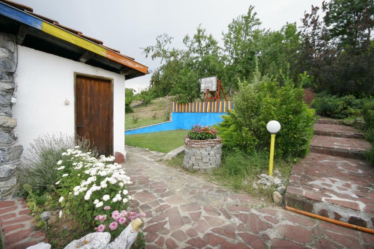 Chuchi Guest House 1 Zlatna Panega Exterior photo